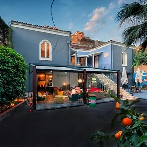 The Yard , CTA Italia